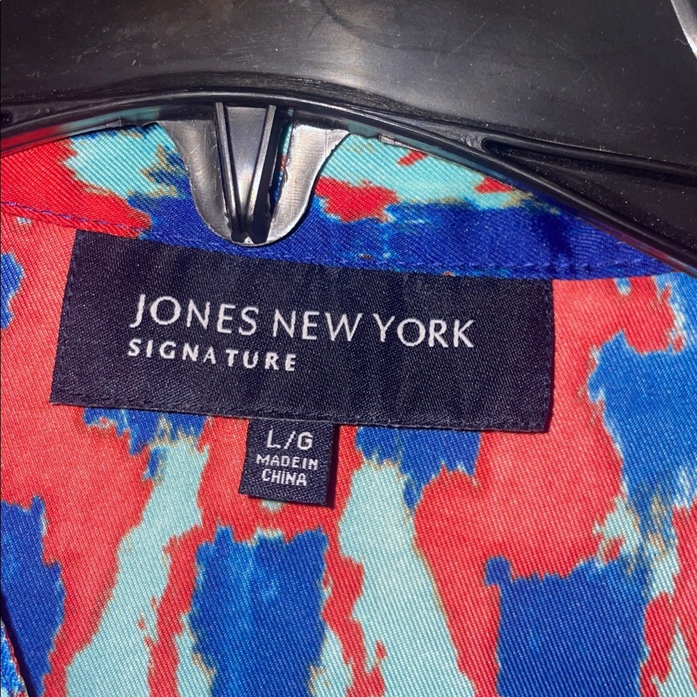 Jones New York Red and Blue Patterned Top - Large - Picture 2 of 8